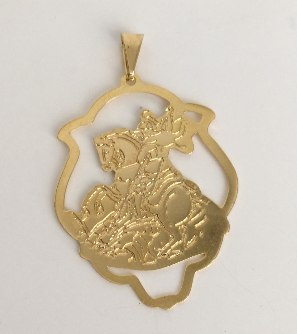 imagem Pingente Religioso São Jorge Banhado a Ouro 18k.