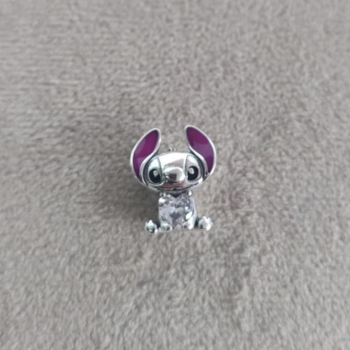 imagem Berloque separador Stitch coração zircônia prata 925